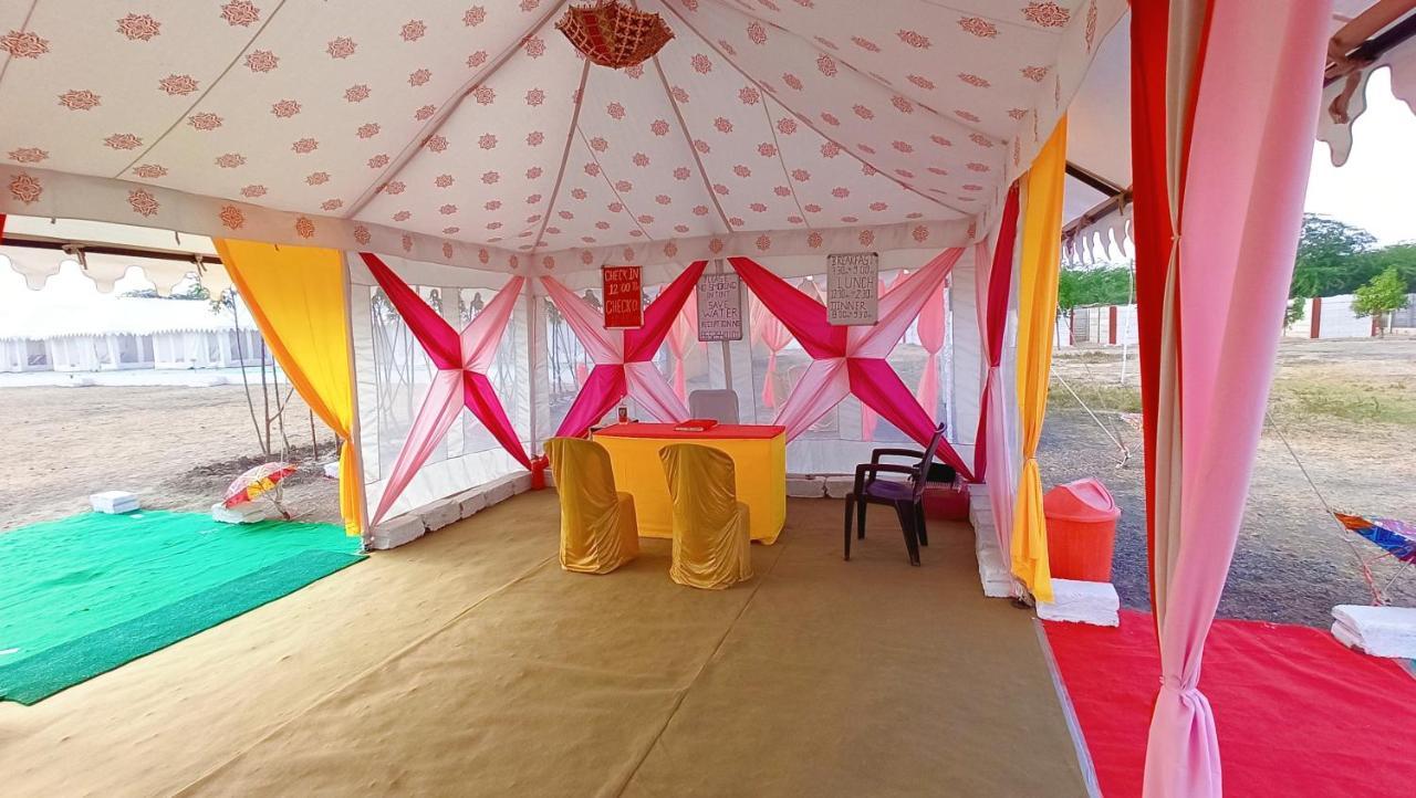 Kutch Classic Resort Camp Dhordo Εξωτερικό φωτογραφία