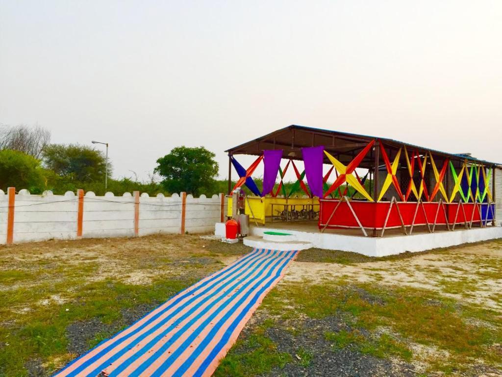 Kutch Classic Resort Camp Dhordo Εξωτερικό φωτογραφία
